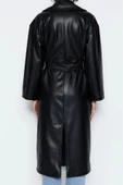 Kadın Moda Şık Oversize Ceket Yaka Uzun Düz Astarlı Oversize Geniş Kesim Kuşaklı Suni Deri Trençkot - 4