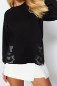 Kadın Moda Şık Relaxed Bisiklet Yaka Standart Kol Regular Basic İnce Aplike Detaylı Örme Sweatshirt - 3