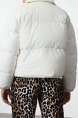Kadın Moda Şık Oversize Gömlek Yaka Standart Düz Astarlı Gömlek Yaka Fitilli Kadife Şişme Mont - 4