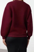Kadın Relaxed Bisiklet Yaka Düşük Kol Uzun Kalın Polarlı Normal Kesim Slogan Nakışlı Örme Sweatshirt - 5