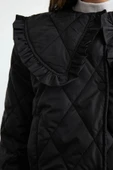 Kadın Moda Şık Bol Asimetrik Yaka Standart Düz Astarlı Yaka Detaylı Kapitone Şişme Mont - 4