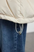 Kadın Moda Oversize Kapüşonlu Yaka Standart Düz Astarlı Kapüşonlu Kaz Tüylü Su İticili Şişme Mont - 3