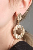 2'li Gold Sallantılı Harmonious Halka Küpe - 1
