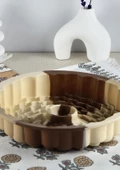 Silikon Kek Kalıbı - Yuvarlak Örgü Dokulu Kalıp - Isıya Dayanıklı, 1 Litre - 3