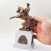 Atatürk Samsun Atlı Onur Anıtı Heykeli Biblo - 4
