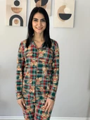 Kadın Teddy Bear Ayıcık Desenli Süet Düğmeli Pijama Takımı (Yeşil-Kırmızı) - 3