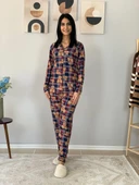 Kadın Teddy Bear Ayıcık Desenli Süet Düğmeli Pijama Takımı (Lacivert-Kırmızı) thumbnail 2