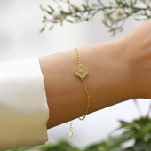 Yonca Taşlı Gümüş Bileklik thumbnail 1