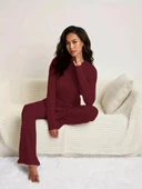 Kadın Uzun Kollu Yuvarlak Yaka Yandan Yırtmaç Detaylı şardonlu Kaşkorse Bluz Ve Pantolon Ikili Takım thumbnail 1