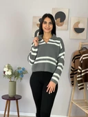 Kadın Polo Yaka Sakallı Triko Crop Kazak(Gri) thumbnail 2