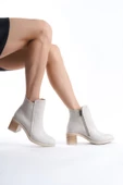 LARISSA Fermuarlı Ortopedik Taban Suya ve Soğuğa Dayanıklı Topuklu Cilt Kadın Bot KT Krem - 3
