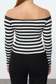 Stil Kadın Soft Touch Yumuşak Kumaşlı Fitted Vücuda Oturan Esnek Bluz Crop Örme Slim Kalıp Düşük Kol - 4