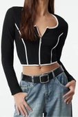 Stil Kadın Kontrast Biye Detaylı Fitted Vücuda Oturan Esnek Bluz Standart Örme Regular Kalıp - 2