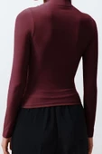 Stil Kadın Büzgülü Kare Yaka Vücuda Oturan Esnek Bluz Crop Örme Slim Kalıp - 4