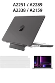 Macbook Pro 13 M1-m2 Çip A2251-a2289-a2338-a2159 Uyumlu Standlı Kılıf + Klavye Kılıfı Ekran Koruyucu  Siyah - 1