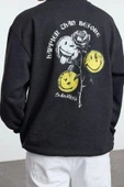 Tarz Bol Bisiklet Yaka Standart Kol Regular Smiley Lisans Unısex Geniş Kesim Sweatshirt - 5