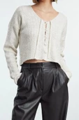 Kadın Modern Tarz Slim V Yaka Crop Triko Hırka - 3