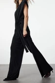 Kadın Moda Standart Kol Geniş Paça Kruvaze Düz Desen Regular V Yaka Kuşaklı Örme Tulum - 3