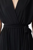 Kadın Moda Standart Kol Geniş Paça Kruvaze Düz Desen Regular V Yaka Kuşaklı Örme Tulum - 4