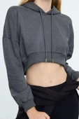 Tarz Regular Kapüşonlu Düşük Kol Crop Pamuklu Crop İçi Polarlı Örme Spor Sweatshirt - 2