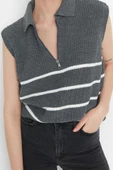 Stil Modern Kadın Regular Standart Kol Polo Yaka Fermuarlı Çizgili Triko Süveter - 2