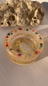 Şeffaf Renk Gülen Yüz Emoji Ve Gold Glitter Süsleme Yuvarlak Şekil Küllük El Yapımı Epoksi Hediyelik - 8