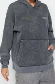 Tarz Bol Kapüşonlu Düşük Kol Uzun Kalın İçi Polarlı Yıkama Efektli Geniş Kalıp Örme Sweatshirt - 2