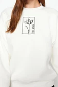 Tarz Regular Bisiklet Yaka Düşük Kol Regular Çiçek Nakışlı Kalın İçi Polarlı Örme Sweatshirt - 1