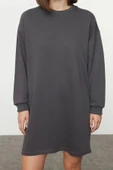 Moda Stil Relaxed Bisiklet Yaka Mini Boy Düz Rahat Kesim Örme Elbise - 3