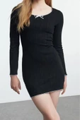 Moda Stil Slim Havuz Yaka Mini Boy Fitted Vücuda Oturan Fiyonk Detaylı Örme Elbise - 1