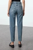 Stil Kadın Moda Denim Kot Pantolon Uzun Boru Paça Mavi Soluk Vintage Yüksek Bel Slim Mom Jeans - 5