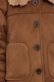 Tasarım Düz Astarlı Yaka Standart Regular Gömlek Kadın Regular Peluş Detaylı Süet Mont - 4