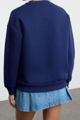 Tarz Bol Bisiklet Yaka Düşük Kol Uzun Baskılı Geniş Kalıp Kalın İçi Polarlı Örme Sweatshirt - 4