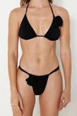 Moda Düz Atma Kap Üçgen Normal Bel Brief Siyah Üçgen Çiçek Aplikeli Regular Bikini Takımı - 1