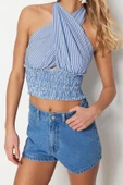 Moda Kruvaze Örme Regular Çizgili Desen Plaj Crop Kolsuz Bluz - 6