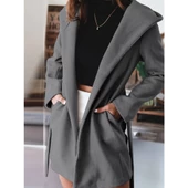 Lucky Life Kadın Uzun Kollu Belden Kuşaklı Kapşonlu Kısa Kaşe Kaban - 3