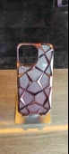 İPhone 15 Pro Uyumlu Taşlı Baklava Desenli Karbon Kapak Hologramlı Darbe Korumalı Kılıf - 1