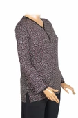 Cimariva Kadın Zarif Büyük Beden V Yaka Desenli Siyah Bluz thumbnail 3