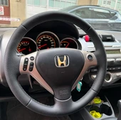 Honda Jazz Araca Özel Direksiyon Kılıfı (NOKTA DÜZ SİYAH İP) thumbnail 3