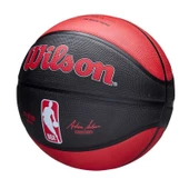 Wilson NBA Team City Edition Miami Heat SZ7 Basketbol Topu WZ4033916XB7 thumbnail 4