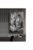 Harikabirev HARİKABİREV|SİYAH-BEYAZ SEVİLEN ASLAN TABLOSU 1 |ÇERÇEVELİ TEMPERLİ CAM TABLO TEKLİ DİKEY thumbnail 1