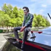 Space İç aksesuar oturan adam joker / ICSE25 - 1
