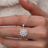 Gümüş Beyaz Manolya Çiçeği Kadın Kolye  SL9967 thumbnail 1