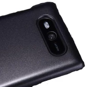 Nillkin Lumia 820 ile Uyumlu Parlak Sert Kauçuk Kılıf Siyah - 2