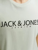 Jack&Jones Plus Oversize Minimalist Tişört - Kısa Kol Yuvarlak Yaka thumbnail 4