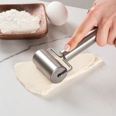 Porsima 226 Paslanmaz Çelik Pratik Rulo Pürüzsüz Oklava Pizza Börek Açma Aparatı Silindir Merdane Çift Yönlü thumbnail 3