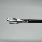Laparoskopik Grasper - Plastik Saplı - PraticMed - 3