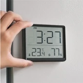 Monozone Pilli LCD Dijital Ekran Mini Saat 9x7 cm Alarm Sıcaklık Nem Göstergesi Ultra İnce Dekoratif  Çok Fonksiyonlu - 8