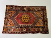 112 x 167 cm Yıkanabilir  Küçük Boy Sarı tonları olan El Dokuma Uşak Kilimi - 1