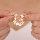 925 Ayar Gümüş Arı Kuşu Sedef Çiçekli Küpe thumbnail 2